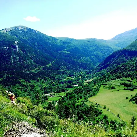 Maison De En Ariege Semesterbostad *