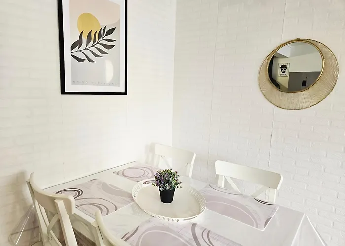 Maison De En Ariege بيت للعطل *